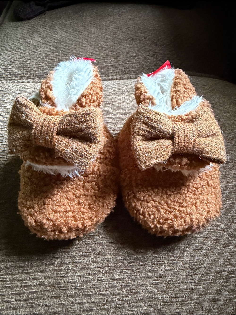 Cozy Bow Baby Slippers - Brown Plush Slip-Ons